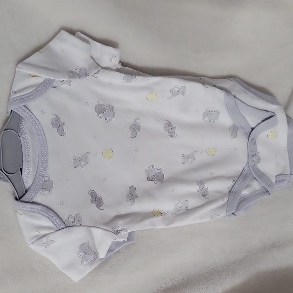 Adorable Light Gray Elephant 3 Bodysuit Set - Picture 3 of 5